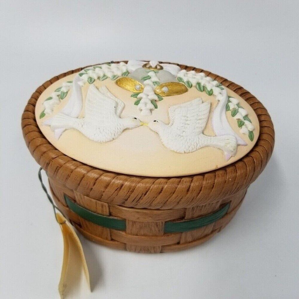 Ceramic Trinket Box Basket Brown Anniversary Doves Rings Removable Disk